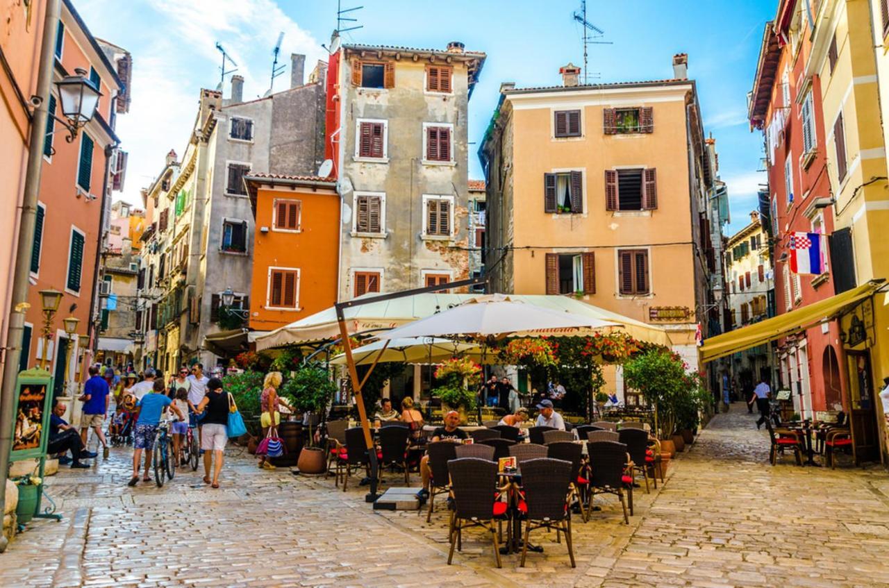 Apartments Villa Rosa Rovinj Rom bilde